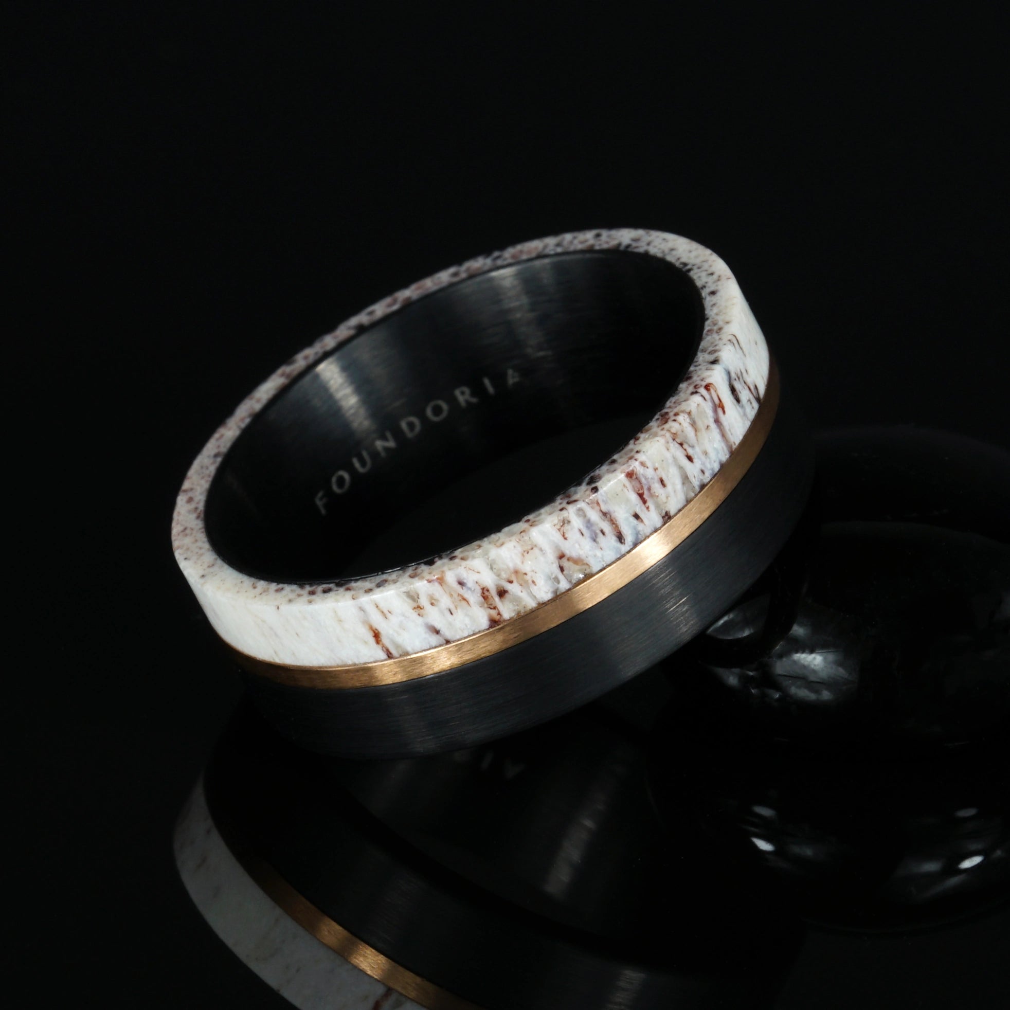 Antleris - Black Tungsten Ring with Wide Antler