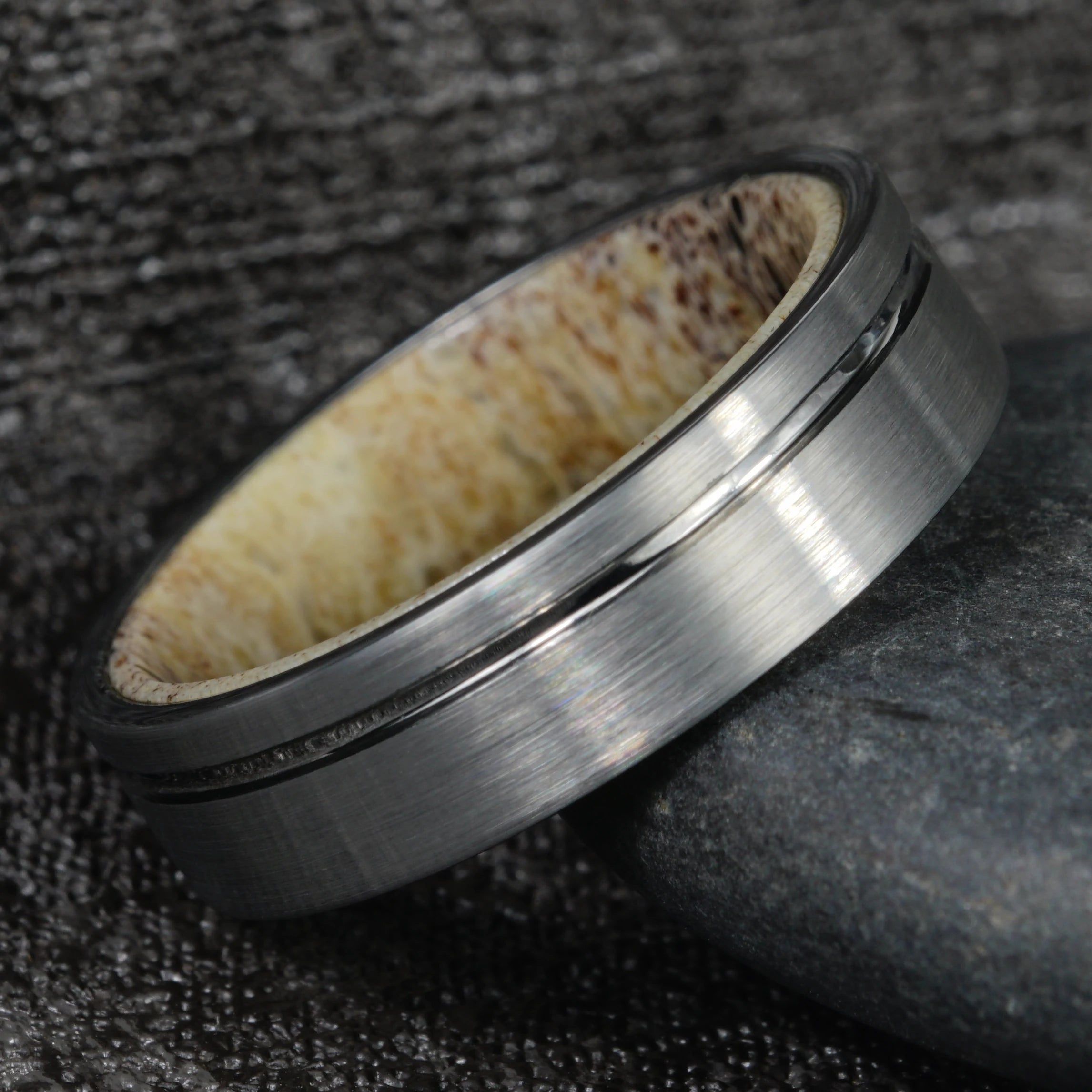 Dura - Tungsten Ring with Scottish Deer Antler
